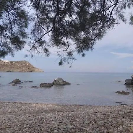 Дом отдыха Smaragda Liaropa