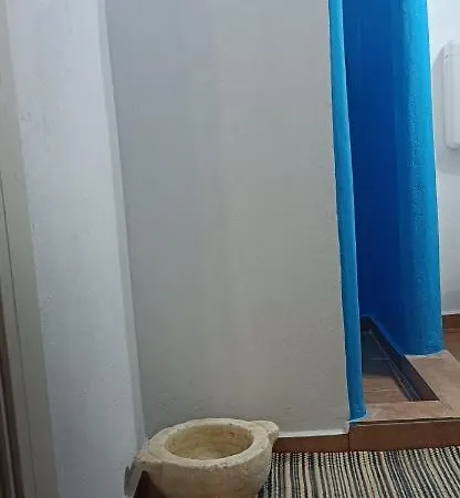 Smaragda * Liaropá