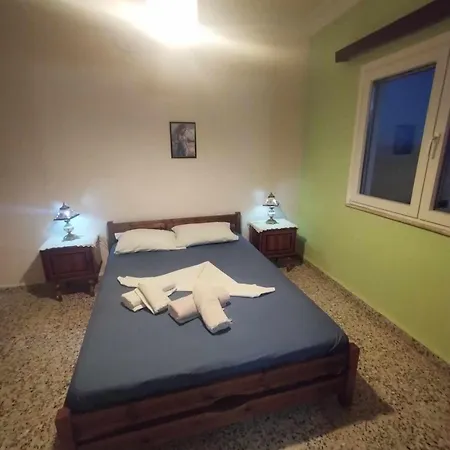 Smaragda * Liaropá