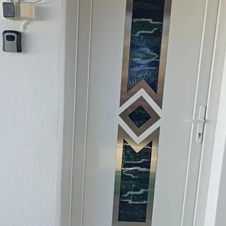 Smaragda Feriehus