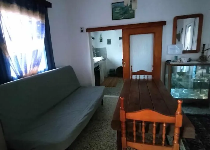 Hébergement de vacances Smaragda Liaropá